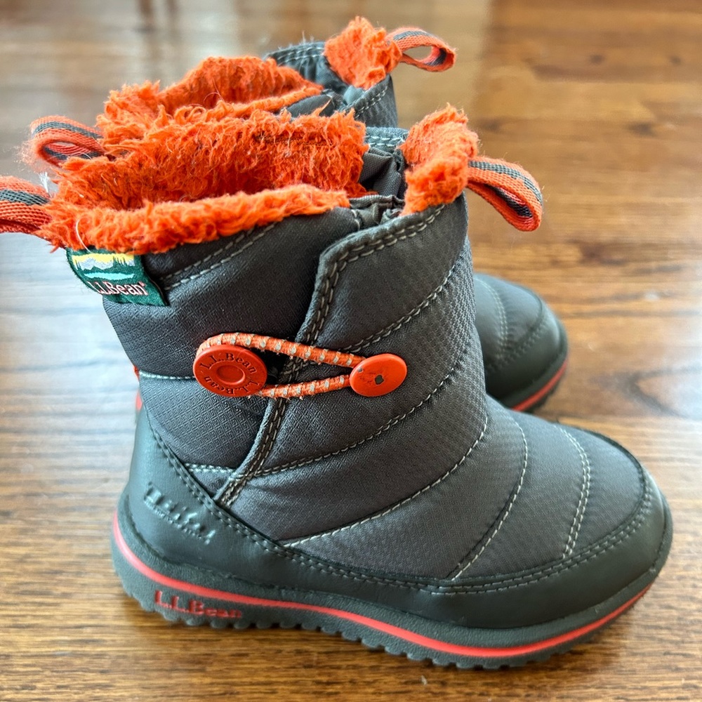 L.L. Bean Grey Toddler Boots Size 8